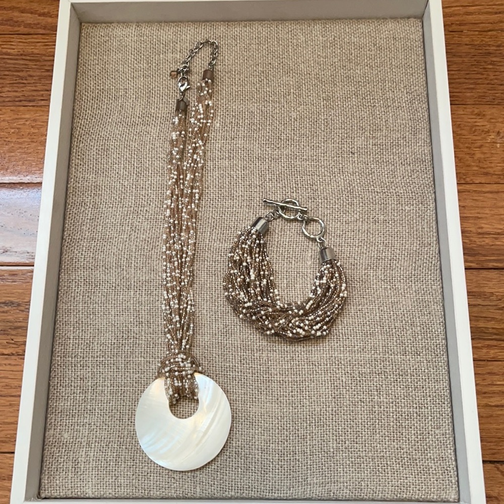 Premier Designs Beaded Necklace & Bracelet Set